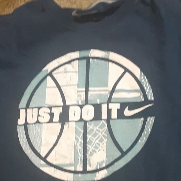 Shitt - Picture 1 of 1